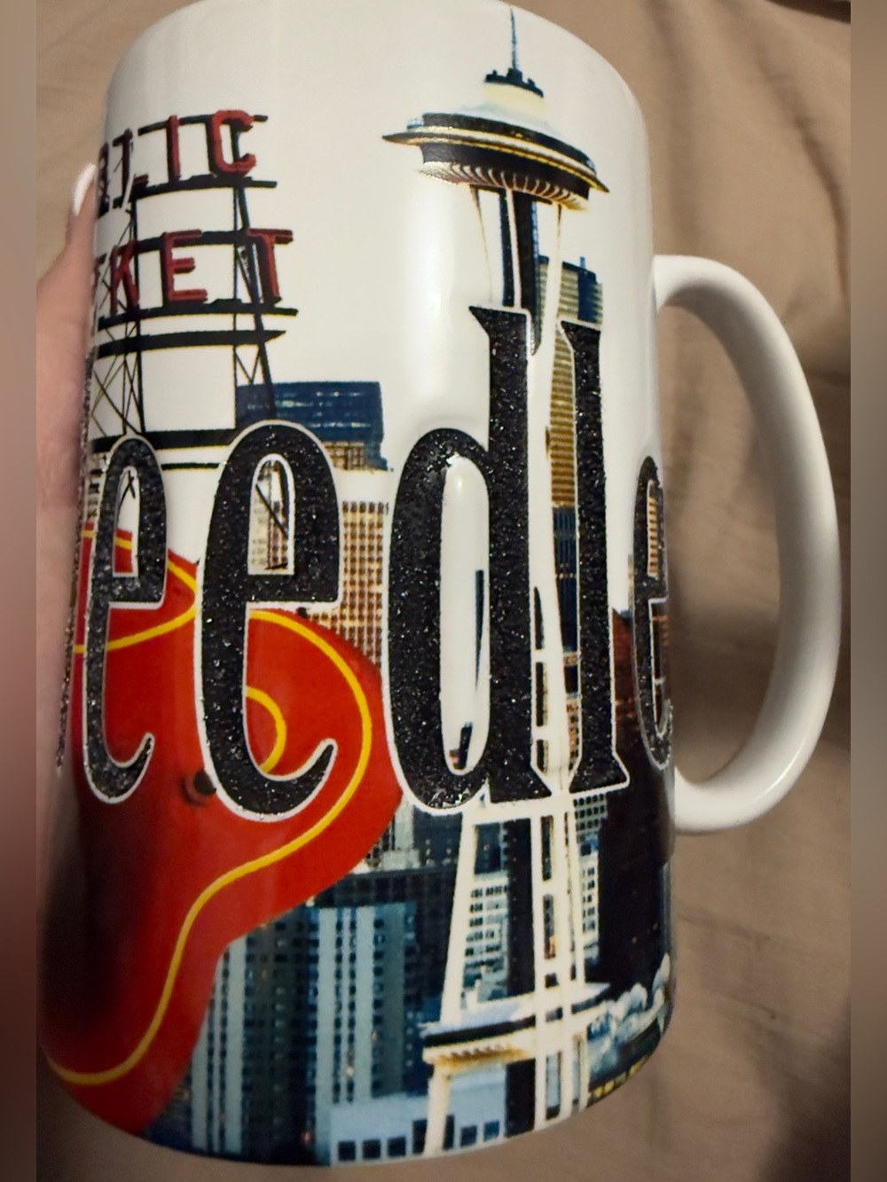 Space needle Mug 3D embossed AmericaWare 2011 Seattle WA